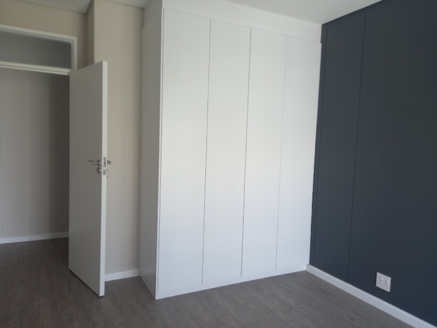 To Let 3 Bedroom Property for Rent in Summerstrand Eastern Cape